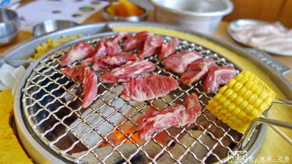 姜虎東白丁韓國傳統燒肉店