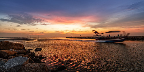 travel light sunset panorama cloud sun holiday color reflection water colors beautiful clouds speed river boat moving nice movement colorful glow pano ngc wave special malaysia extra balikpulau seldom pulaupinang my canon5dsr 5dsr