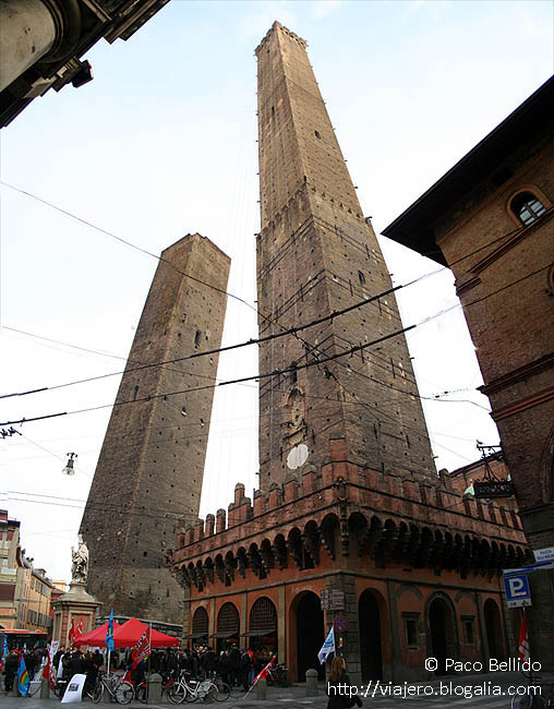 Las dos torres. © Paco Bellido, 2007