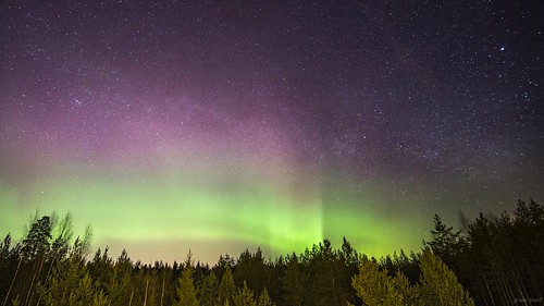 Milky Way meets Aurora Borealis