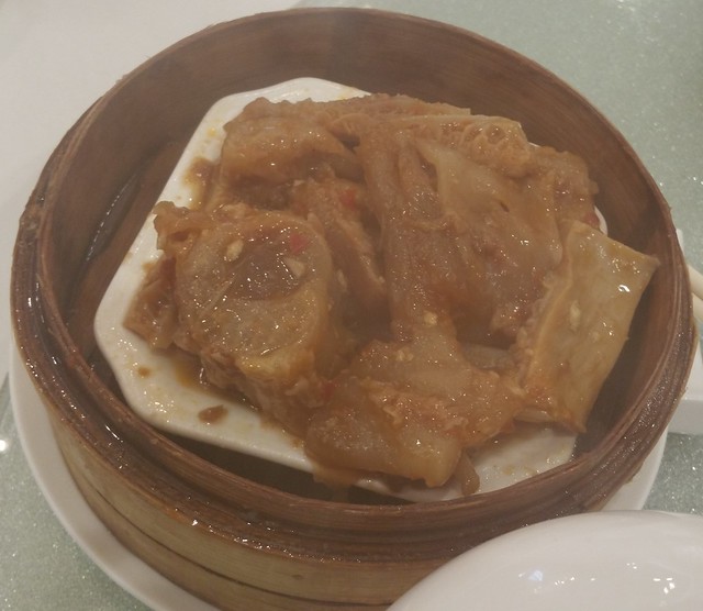 2016-Mar-26 Chef Tony - Ox Stomach and Beef Tendon (steaming hot)
