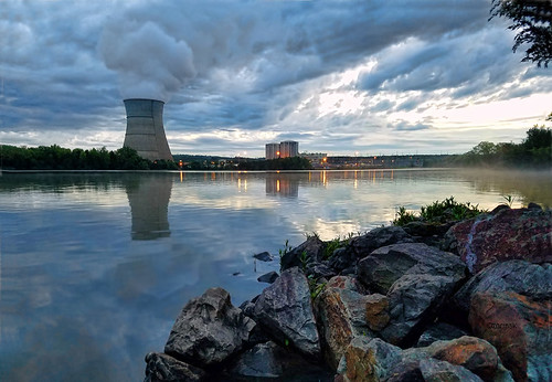 lake water electric clouds dawn power nuclear arkansas nuclearpower nuke coolingtower russellville lakedardanelle zormsk arkansasrivervalley arkansasnuclearone