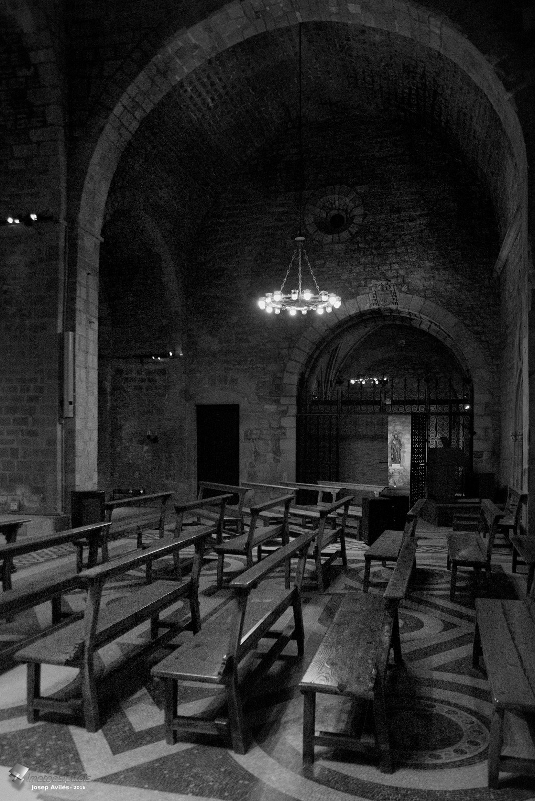 Interior del Monestir de Sant Pau del Camp
