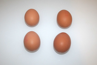 07 - Zutat Hühnereier / Ingredient eggs
