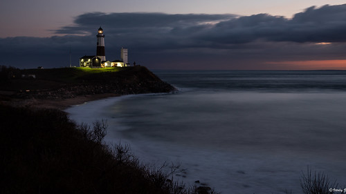 ocean morning lighthouse ny beach night sunrise lights nikon longisland atlantic d750 montauk fx atlanticocean