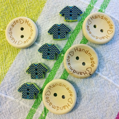 New #buttons from @thisisknit and Sew via @dublinknitcollective because she's so sweet.