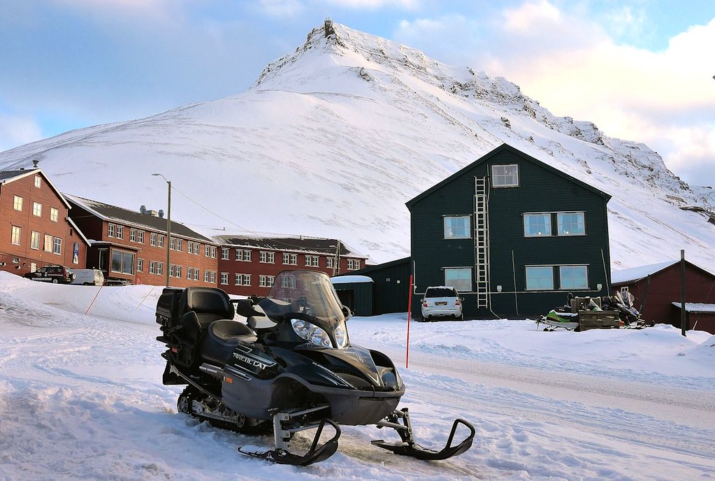 Longyearbyen, Svalbard: More snow scooters than cars (Spitsbergen, Norway)