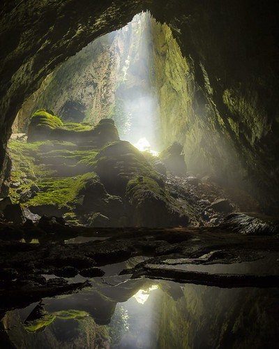 “I sure do love a cave sunbeam” says @rdeboodt. Hang Son Doong, Vietnam. by #Nature4Picture Download more at : http://bit.ly/21AEfWn