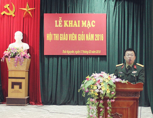 Thượng tá Phạm Văn Hoà – Hiệu trưởng nhà trường,  Trưởng BTC Hội thi phát biểu chỉ đạo
