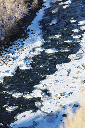 winter snow ice water river rocks wyoming np cody southfork wyojones southforkoftheshoshoneriver