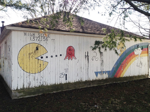 franklin illinois rainbow mural folkart pacman snoopy
