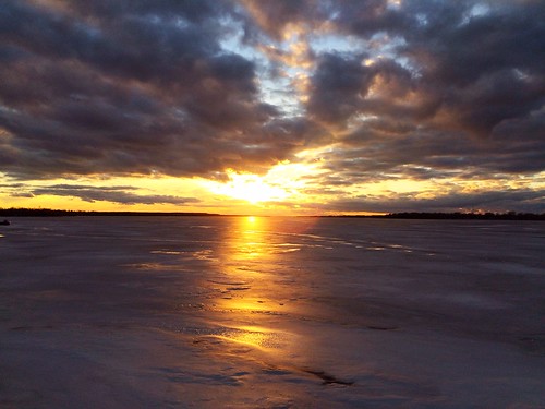 winter sunset ice frozen bayofqunite