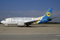 Ukraine International B737-5Y0 UR-GAJ GRO 16/04/2007