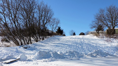 winter snow ontario canada hill sled mypics toboggan grandvalley