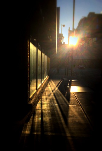iphoneedit handyphoto jamiesmed app snapseed 2016 iphoneography mobileography silhouette sunrise sky shadows shadow reflect reflection iphone5s geotagged geotag facebook reflections reflects light skies sun mobilephotography iphonephoto hamiltoncounty cincinnati ohio midwest phoneography iphoneonly seton streetphotography downtown spring city mobilography clermontcounty april queencity cityscape mobilephoto silhoutte