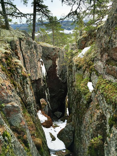 trip mountain landscape sweden outdoor visit crack