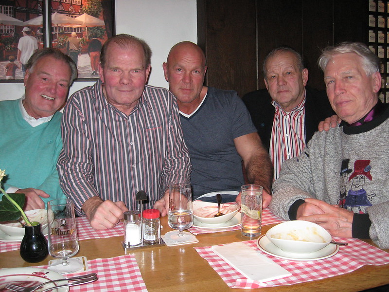 Die starken Jungs, von links: Hans-Peter Siemons, Jürgen Blin, Christian Honhold, Karsten Honhold, Bernd Ihde
