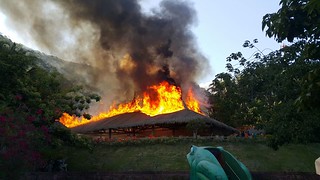 Incêndio de grandes proporções no Arajara Parkm