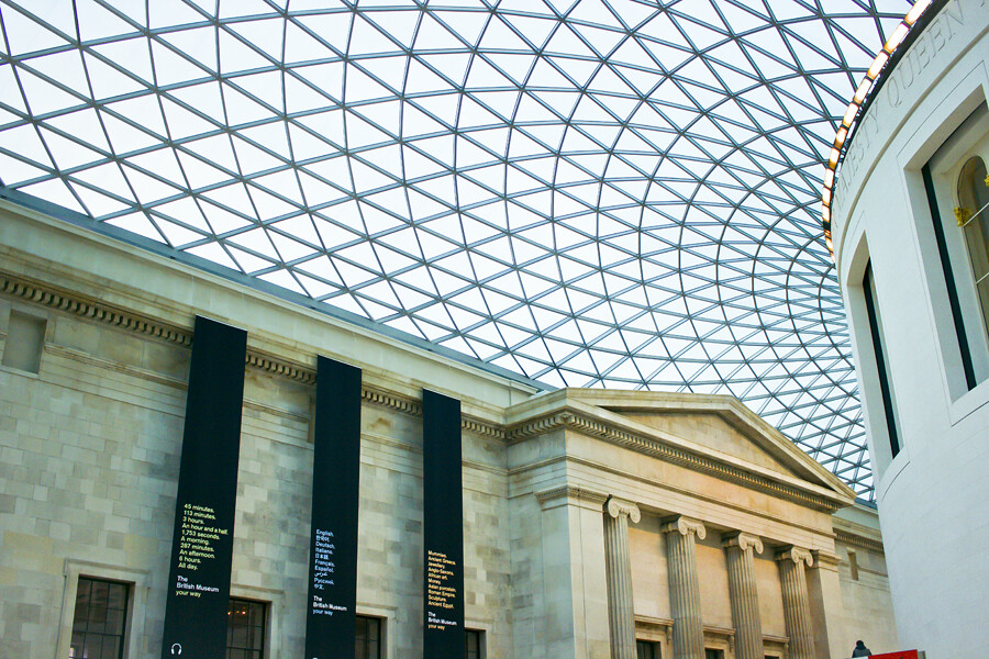 british museum, britishmuseum, the british museum, british museum london, artifacts at british museum, london, museums in london, london museums, things to do in london, architecture, building, roof, british museum roof