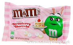 M&M'S White Chocolate Strawberry Shake Valentines Day Candy Bag