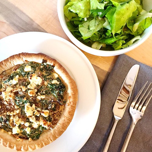 Goat Cheese & Kale Quiches with Butter Lettuce & Chive Salad #blueapron