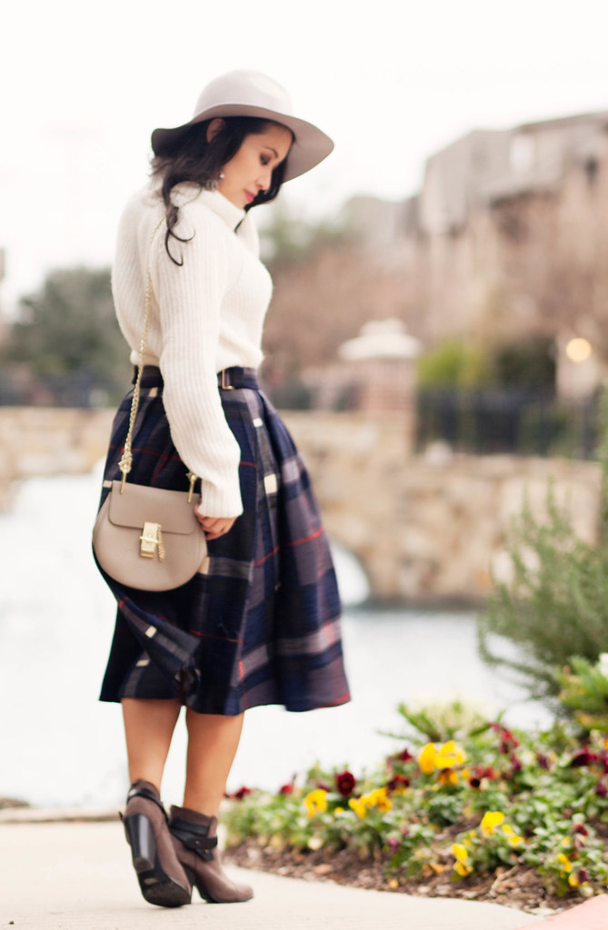cute & little blog | petite fashion | express turtleneck white sweater, good row company plaid midi skirt, gray felt hat | winter outfit