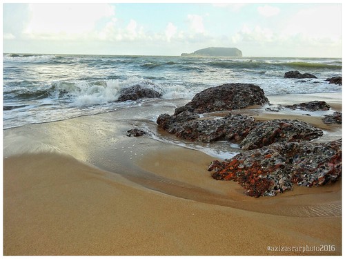 beach rock landscape waves sony squareformat land sonycamera rindu sonyalpha