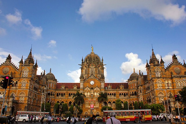 Guided Walking Tour Churchgate and Heritage Mile