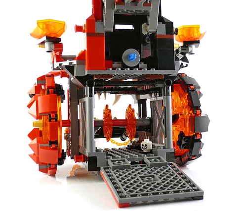 LEGO Nexo Knights 70316 Jestro's Evil Mobile 31