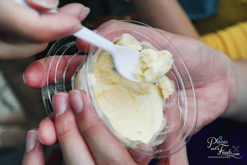 gelatina musang mok yi kei durian ice cream