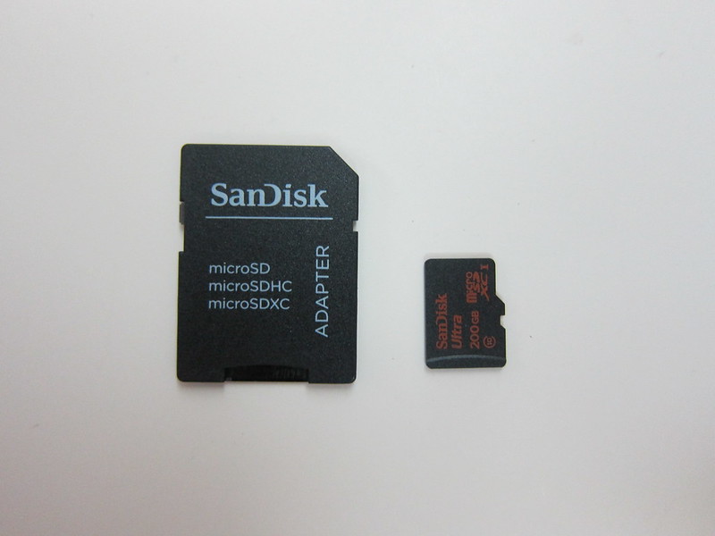 SanDisk Ultra 200GB MicroSDXC Card - Packaging Contents