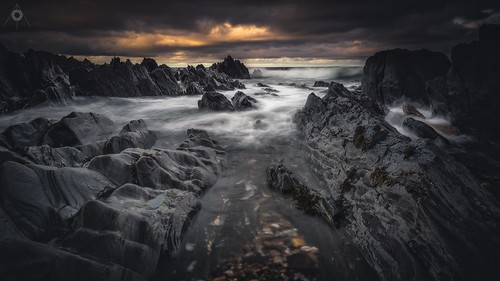 longexposure sunset seaweed water clouds canon landscape scotland rocks waves aberdeenshire tide coastline moray sandend leefilters