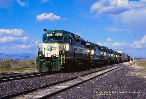 railroad train railway locomotive salome ac emd gp30 emdgp30 salomearizona arizonaandcalifornia