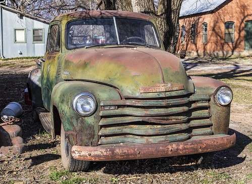 old classic abandoned oklahoma truck rustic neglected pickup chevy vehicle wornpaint ef24105mmf4lisusm canon6d