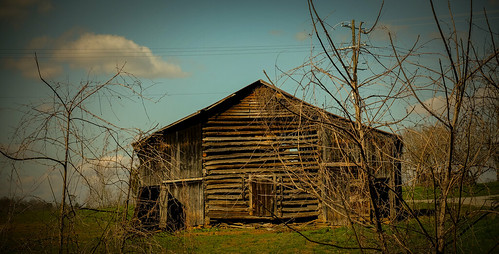 abandoned barn rural virginia fujifilm brights logbarn xt1 bobbell pittslyvania