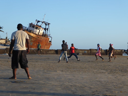 beach football mozambique moçambique mosambik pungue