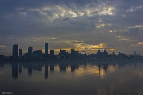 liverpoolwaterfront sunrise liverpool merseyside rivermersey calm colour