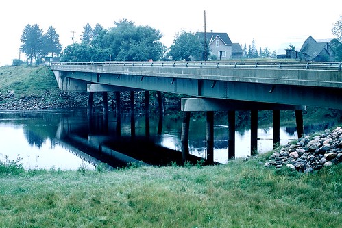 bridge river construction 35mmfilm palmerrapids madawaskariver