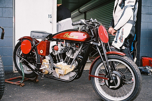 Lindsay-Urqharts-Indian-eight-valve-a