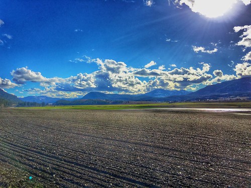 county mountains green field grass weather clouds landscape washington spring cloudy stevens dirt hdr iphone stevenscounty addywa iphone6s iphone6splus
