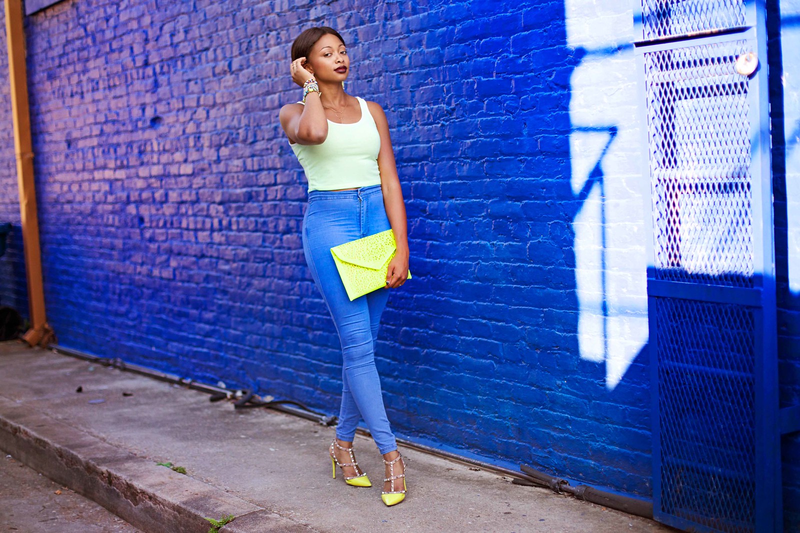 how to wear 2 bright colors