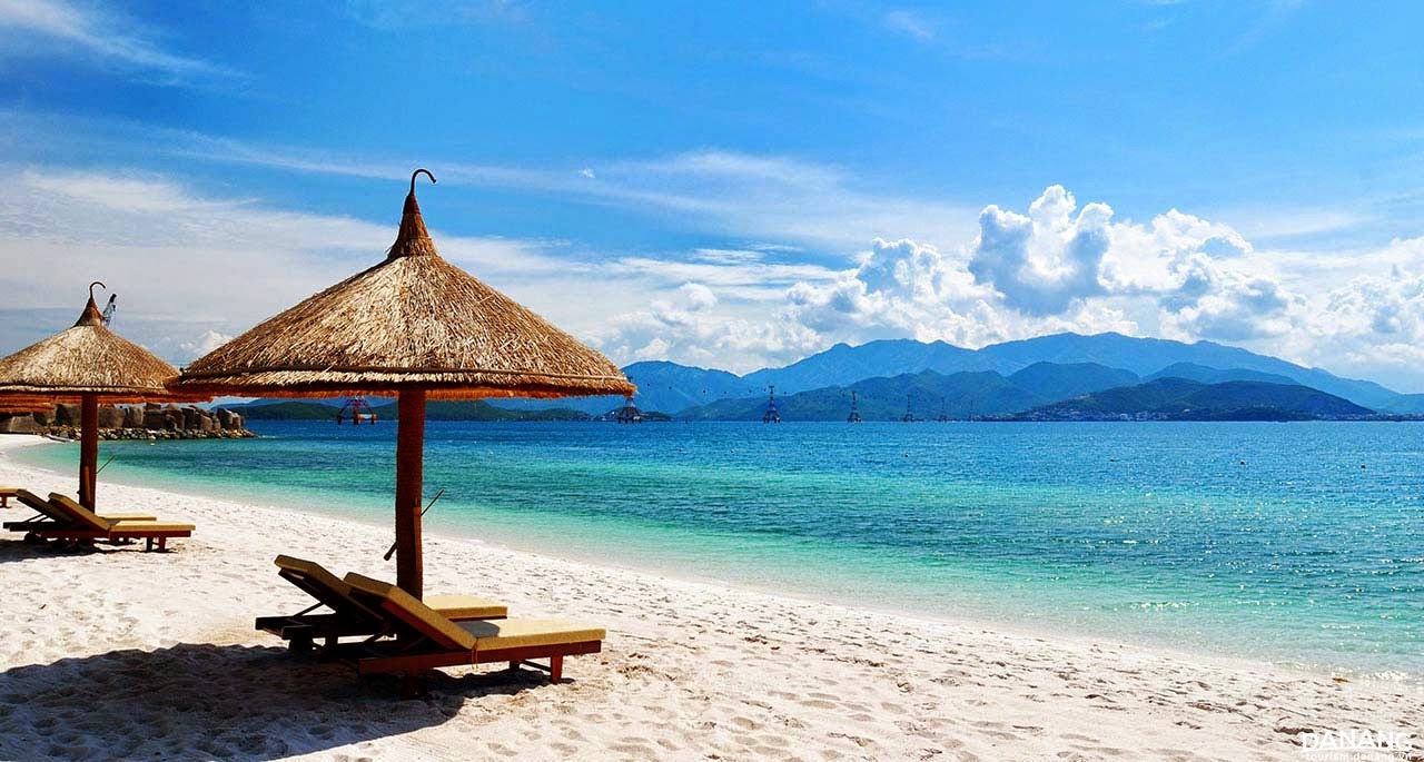 Bình chọn cho Bãi biển Mỹ Khê Đà Nẵng nằm trong danh sách đề cử “Top 10 bãi  biển đẹp của Việt Nam” - Cổng thông tin du lịch thành phố Đà Nẵng