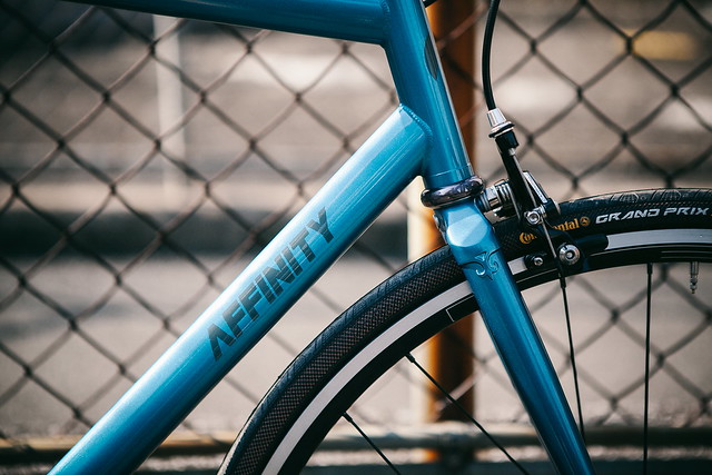 AFFINITY CYCLES - Lopro (Electric Blue/Japan Exclusive Color)