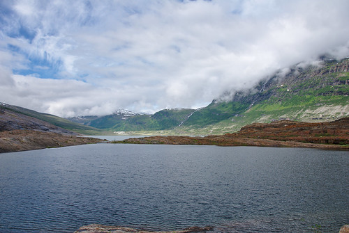 lake norway lago noruega glaciar moirana svartisvatnet