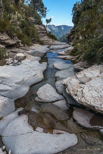 newzealand water creek stream sony nz limestone southisland tasman tramping tramp 2016 kahuranginationalpark tasmannz matiri 1000acreplateau 100acreplateau sonya6000 janetteasche larrikincreek