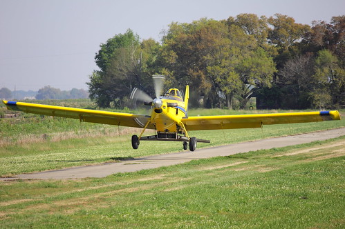 yellow canon airplane eos rebel wings louisiana aviation ag canonrebel agriculture propeller turbine prop turboprop 602 t3i cropduster propjet pt6 airtractor at602 canonrebelt3i airtractorat602