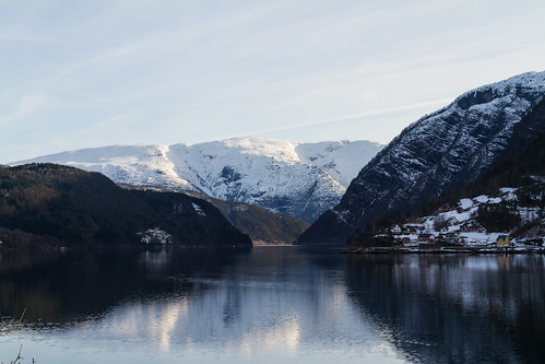 snow norway reflections hotel fjord ymca ulvik hardanger brakanes kfumkfuk påskeleir ymcw