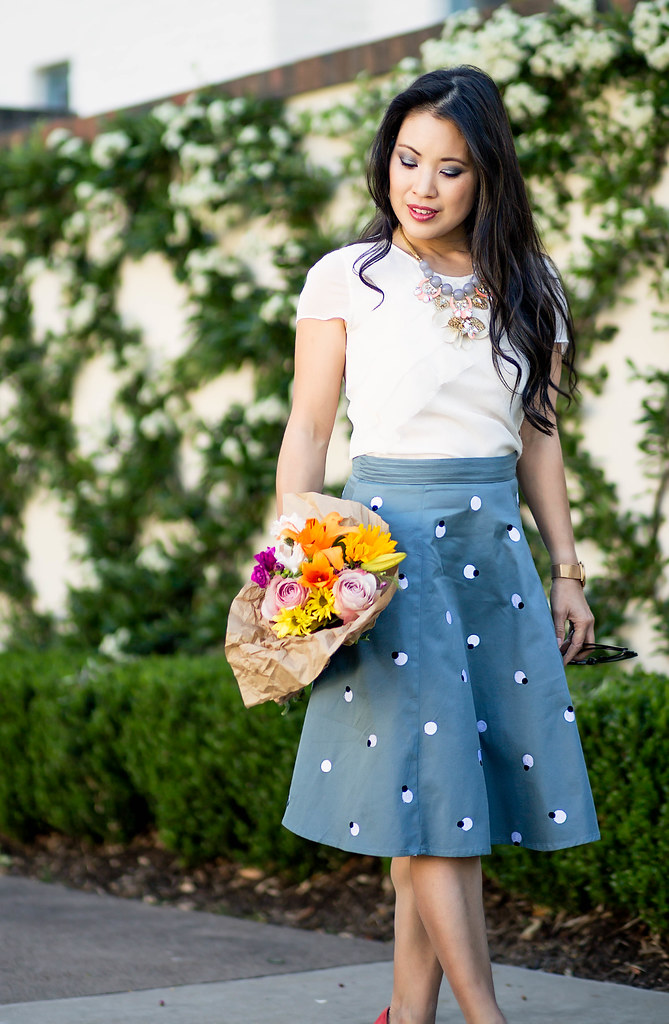 cute & little blog | petite fashion | eshakti teal polka dot flare skirt | stella dot statement riviera necklace, m.gemi cammeo coral pumps | spring outfit