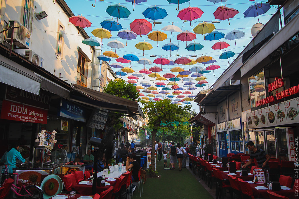 Umbrella Street, Antalya