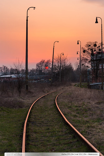sunset train railstation malenovice stanice trat331
